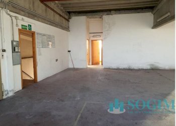 Foto 12 - Capannone Via Canturino
 
22, Vertemate con Minoprio - foto 12