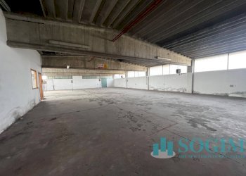 Foto 13 - Capannone Via Canturino
 
22, Vertemate con Minoprio - foto 13