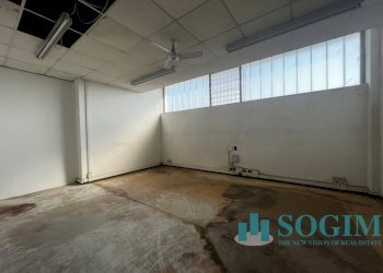 Foto 18 - Capannone Via Canturino
 
22, Vertemate con Minoprio - foto 18