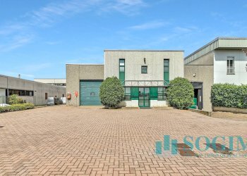 Esterno_1 - Capannone Via strada di mezzo
12, Cirimido - foto 20