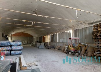 Foto 3 - Capannone via Carlo Bianchi
 
24, Inverigo - foto 3