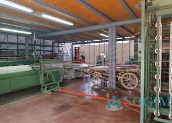 Interno - Capannone Via caduti oltronesi
 
1, Oltrona di San Mamette - foto 2