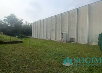 Esterno_4 - Capannone Via caduti oltronesi
 
1, Oltrona di San Mamette - foto 5