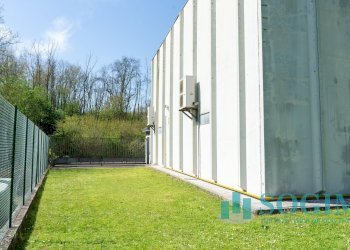 Foto 17 - Capannone Via caduti oltronesi
 
1, Oltrona di San Mamette - foto 17