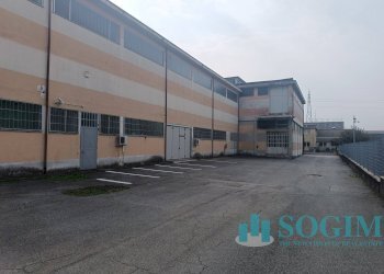 Esterno - Capannone Via Risorgimento
 
1, Olgiate Comasco - foto 1