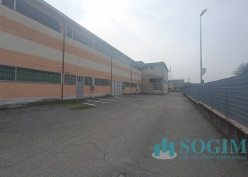 Esterno_1 - Capannone Via Risorgimento
 
1, Olgiate Comasco - foto 2