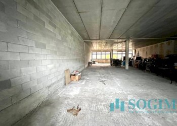 Foto 10 - Magazzino via ticino, Senna Comasco - foto 10