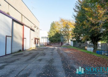 Esterno_7 - Capannone Via Grigne
 
1, Locate Varesino - foto 20