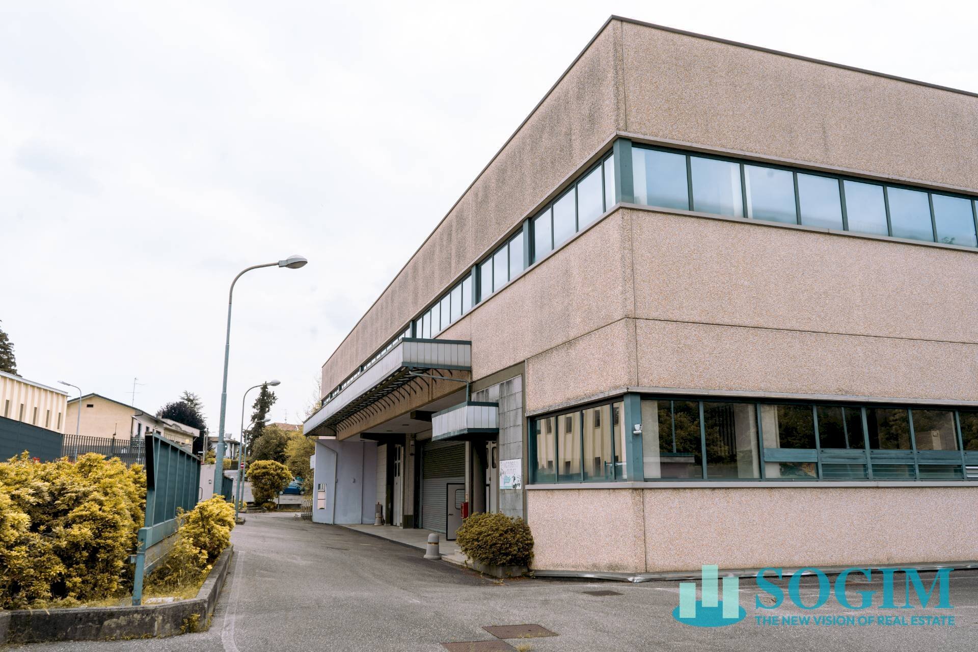 Esterno_2 - Capannone Via Cascina Bella
 
1, Olgiate Comasco - foto 3