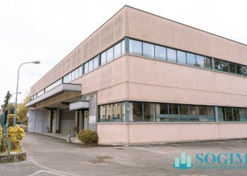 Esterno_3 - Capannone Via Cascina Bella
1, Olgiate Comasco - foto 4