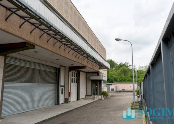 Esterno_4 - Capannone Via Cascina Bella
1, Olgiate Comasco - foto 37