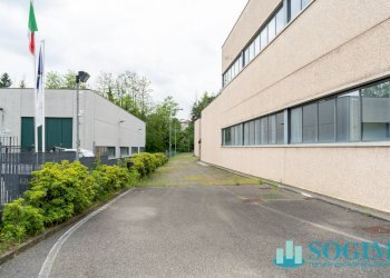 Esterno_6 - Capannone Via Cascina Bella
1, Olgiate Comasco - foto 39