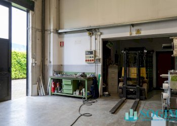 Capannone - Capannone via E. Tarantelli
 
17, Mozzate - foto 15