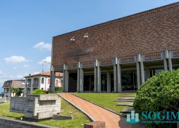 Foto 2 - Commercial Premises Via Don Minzoni, Alzate Brianza - photo 2