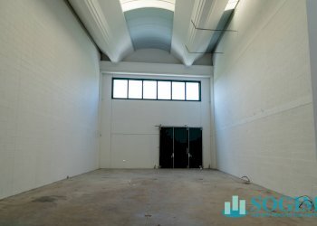 Interno - Capannone Via casa rossa
43, Solbiate con Cagno - foto 3