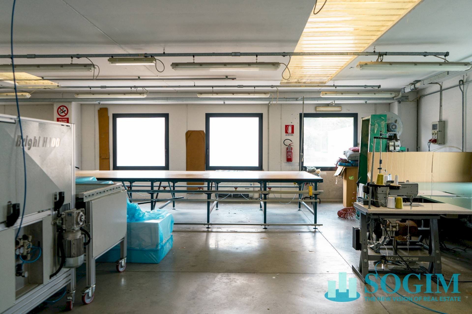 laboratorio primo piano_1 - Shed Via Lancini
 
10, San Fermo della Battaglia - photo 1