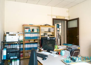 Ufficio - Capannone Via Lancini
 
10, San Fermo della Battaglia - foto 2