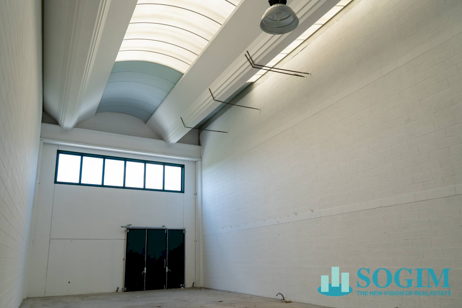 Interno - Shed Via Strada Rossa
 
12, Solbiate con Cagno - photo 3