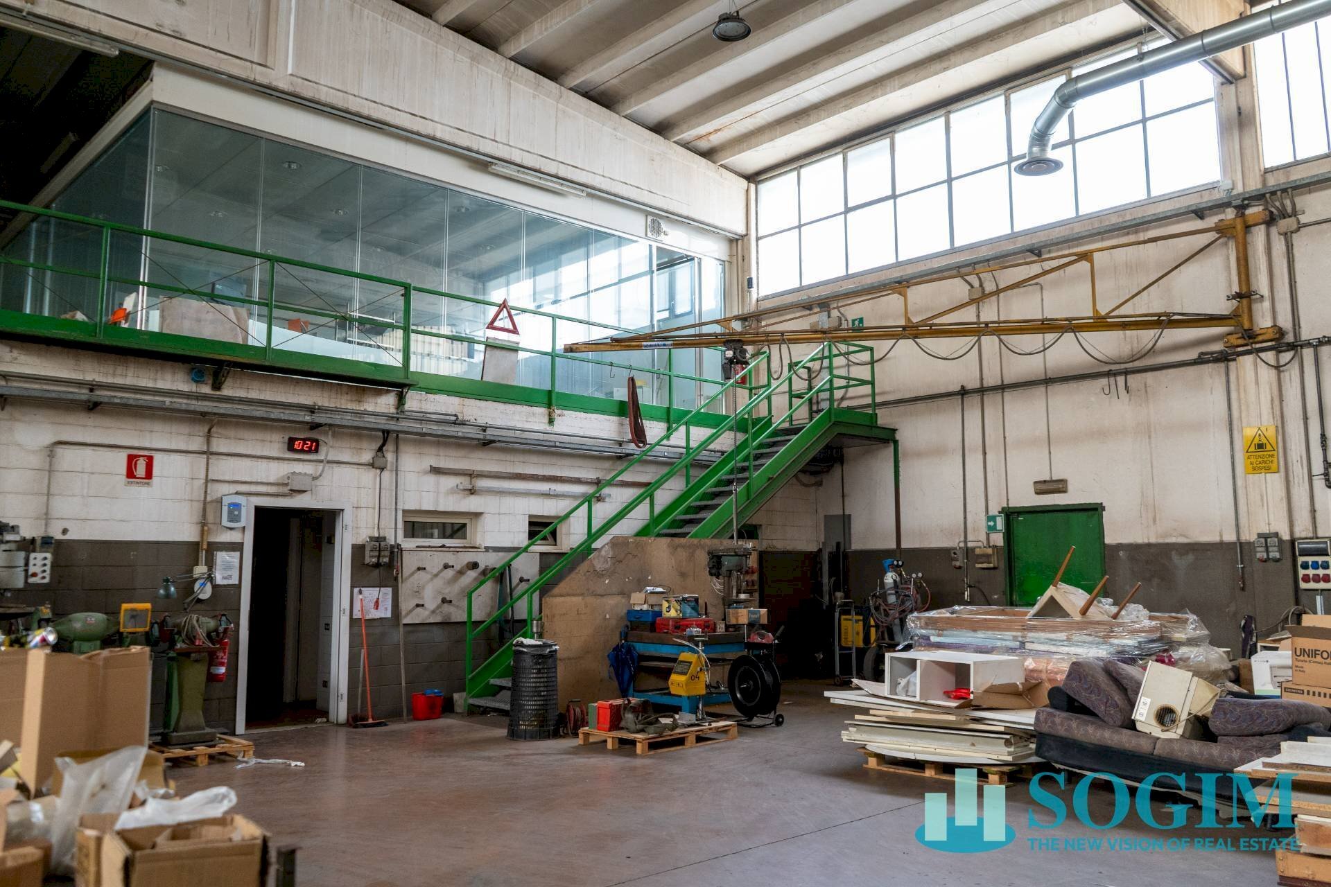 Capannone interno - Capannone Via dell'artigianato, Turate - foto 2