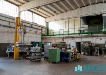 Capannone interno - Capannone Via dell'artigianato, Turate - foto 3