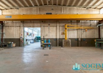 Capannone interno - Capannone Via dell'artigianato, Turate - foto 15