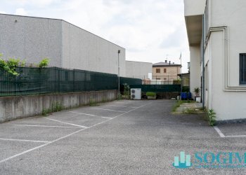 Foto 19 - Locale Commerciale Via Navedano, Cucciago - foto 19