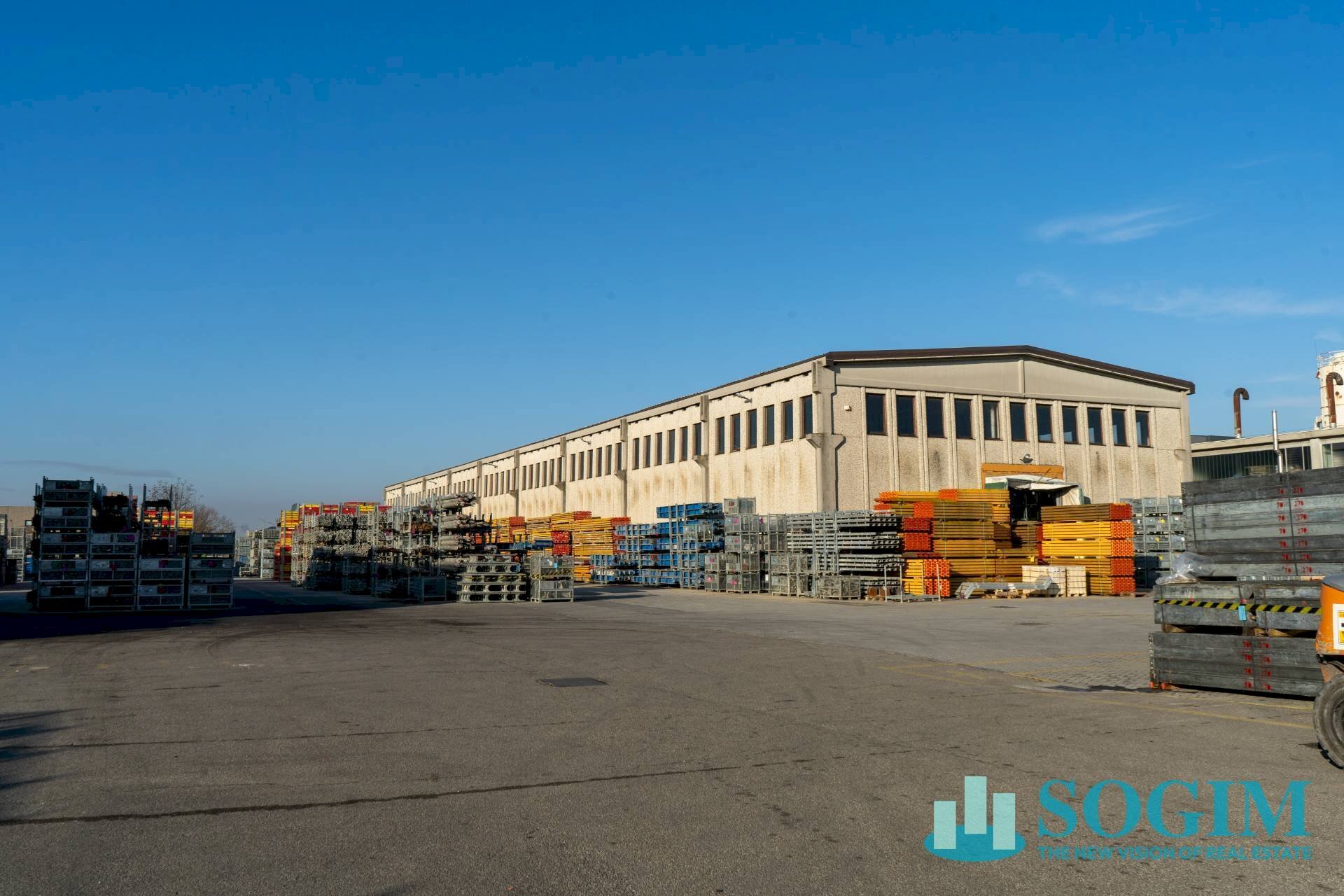 Esterno - Capannone Via dell'artigianato
 
5, Turate - foto 1