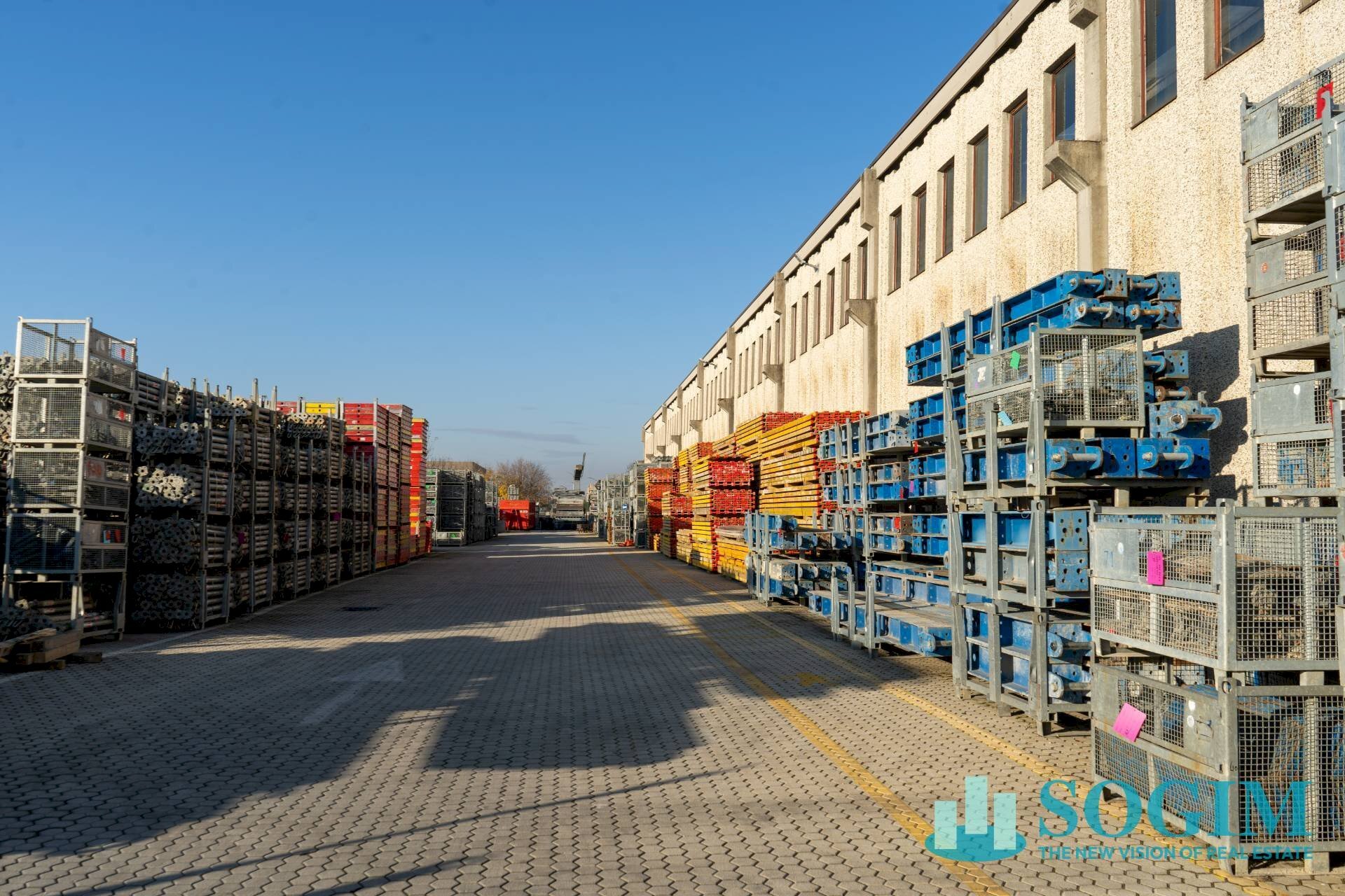 Esterno_2 - Capannone Via dell'artigianato
 
5, Turate - foto 3