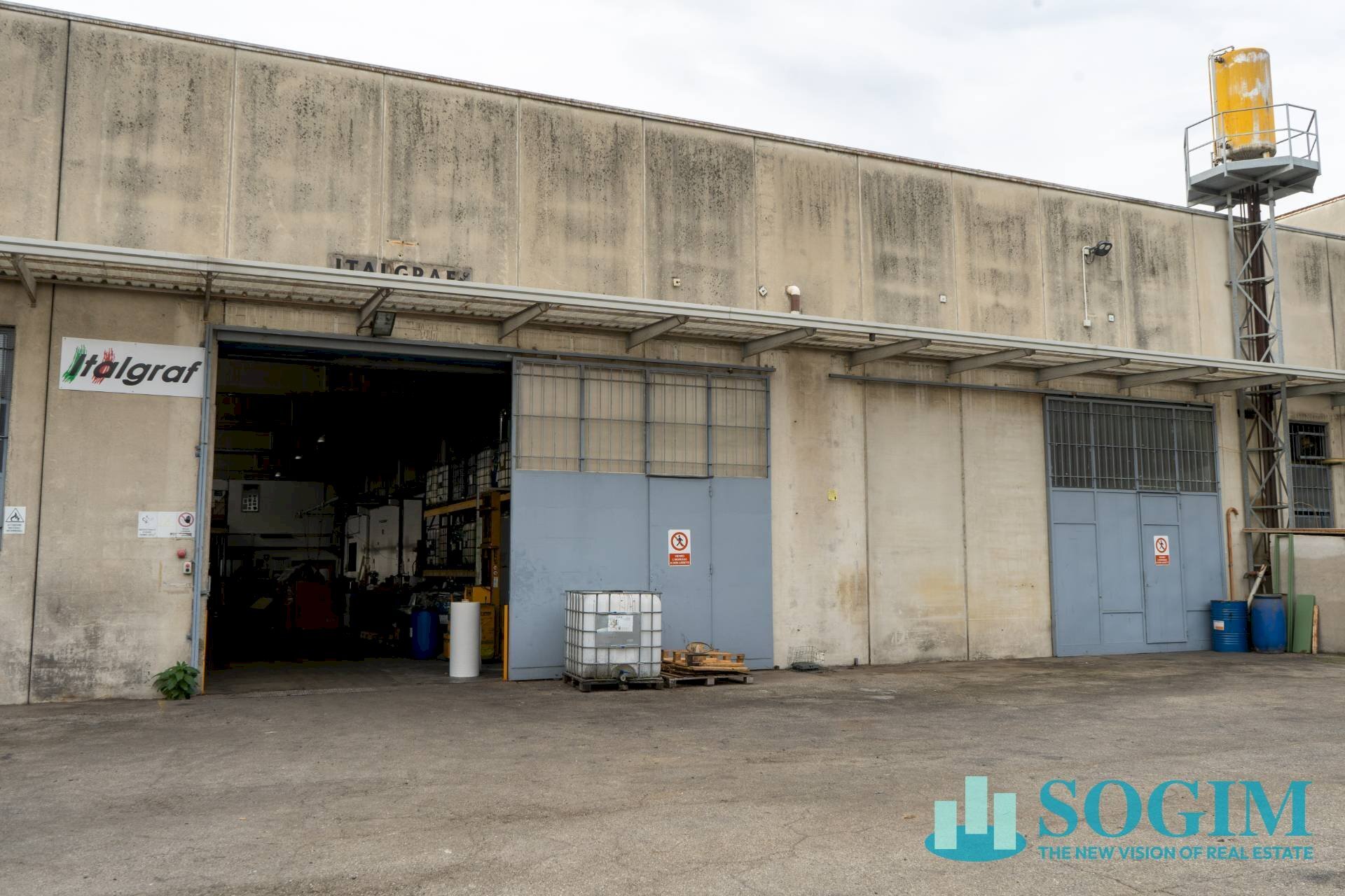 Esterno - Capannone Via Anna Frank, Mozzate - foto 1