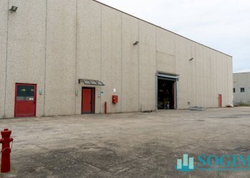 Esterno_1 - Capannone Via Falcone, Mozzate - foto 2