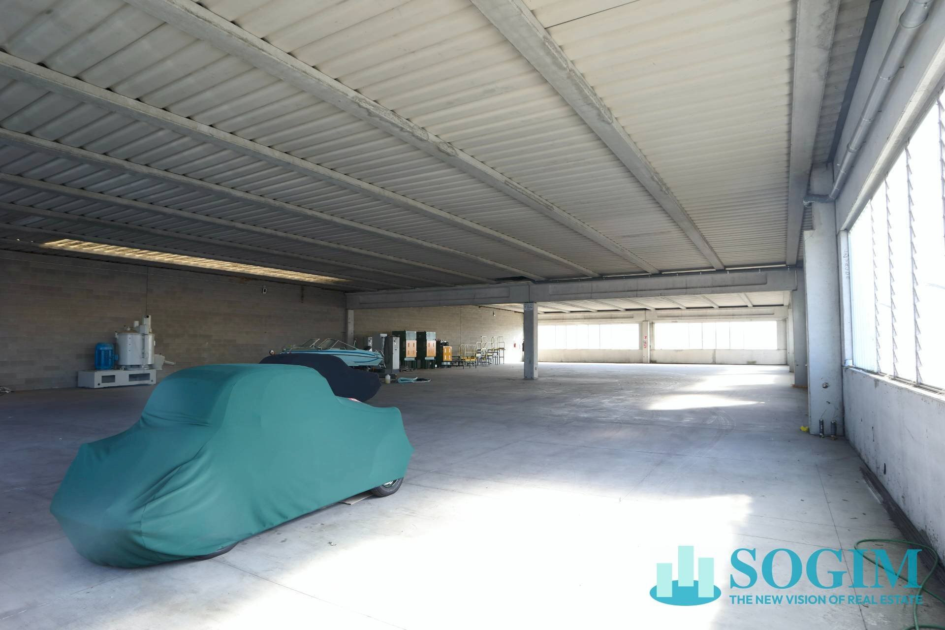 Interno - Capannone Via Anna frank
 
1, Mozzate - foto 3