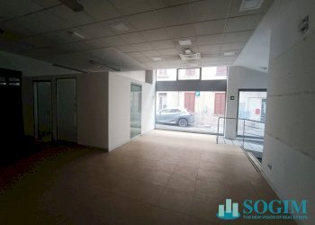 Foto 6 - Commercial Premises Via Varesina
 
1, Lurate Caccivio - photo 6