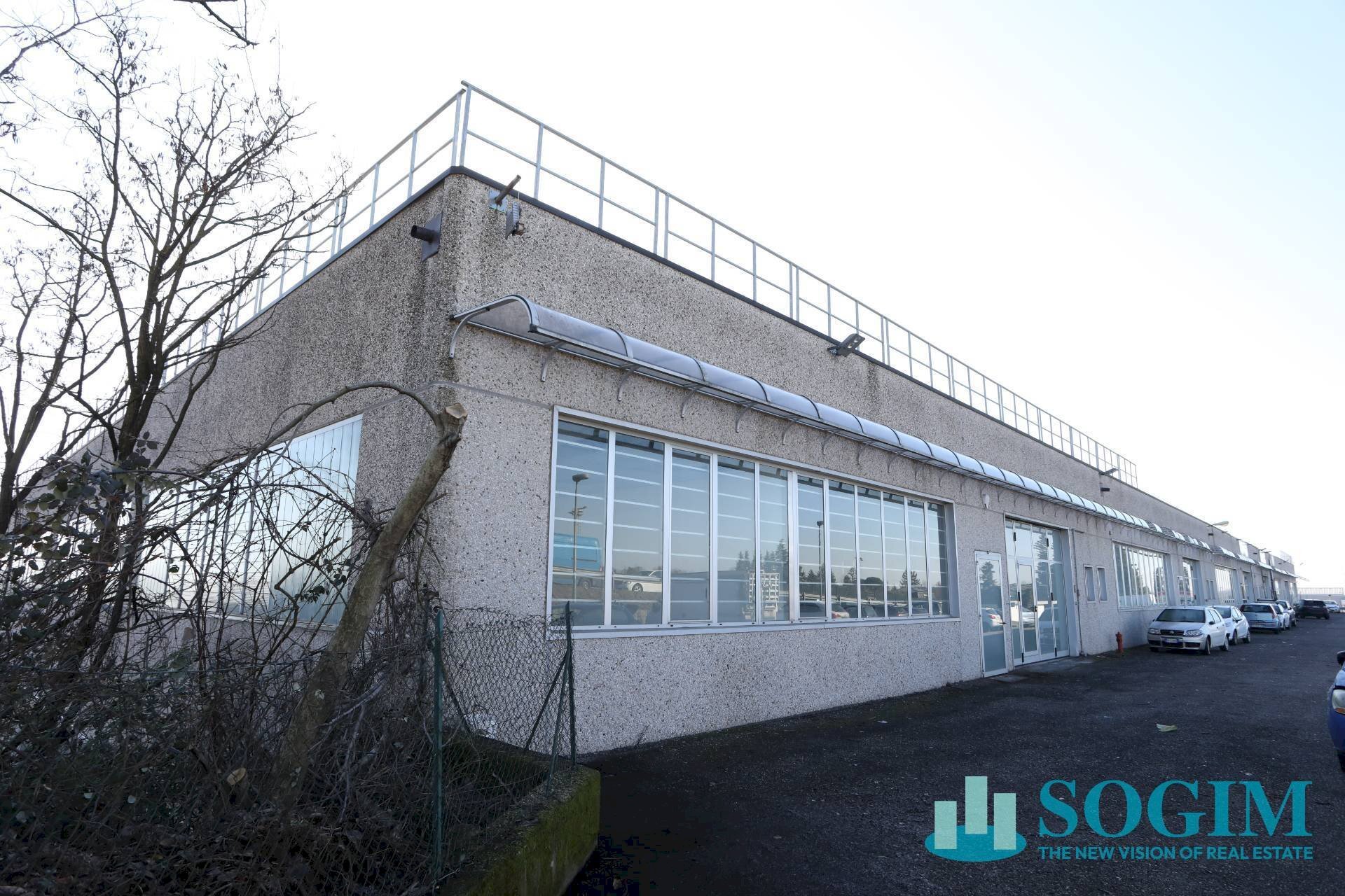 Esterno - Capannone Via Piccinelli
 
1, Mozzate - foto 1