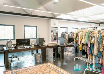 Laboratorio_16 - Capannone Via Sant'Anna
1, Bulgarograsso - foto 20