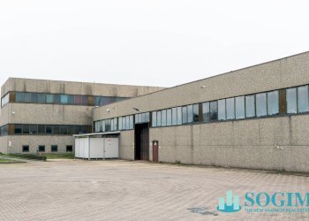 Esterno_1 - Capannone Via Cesare Battisti
 
14, Lurate Caccivio - foto 2