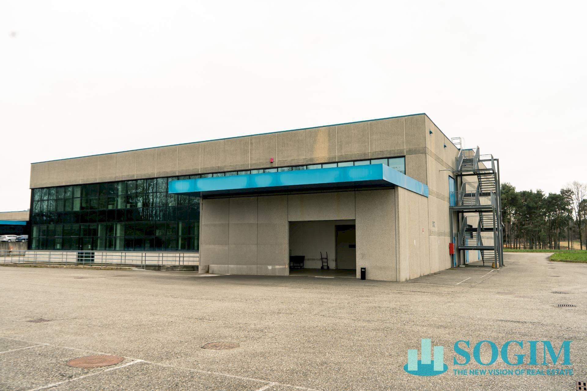 Esterno_1 - Capannone Via Trieste
 
14, Olgiate Comasco - foto 2