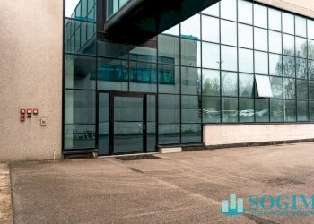 Esterno_2 - Capannone Via Trieste
 
14, Olgiate Comasco - foto 3