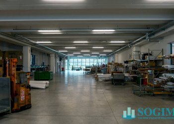 Capannone piano terra_2 - Capannone Via Trieste
 
14, Olgiate Comasco - foto 6