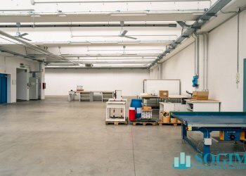 capannone primo piano_5 - Capannone Via Trieste
 
14, Olgiate Comasco - foto 21