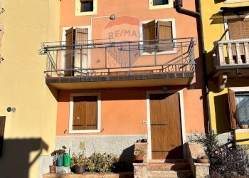 Edificio all\'aperto - Casa indipendente Verona - foto 1