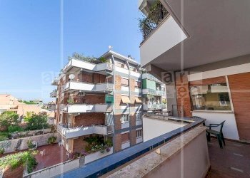 Foto 20 - Four-room apartment VIA PAOLA FALCONIERI
 
82, Roma - photo 2