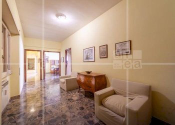 Foto 34 - Four-room apartment VIA PAOLA FALCONIERI
 
82, Roma - photo 16