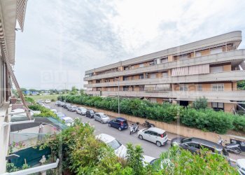 Foto 17 - Three-room apartment Via Carlo Ludovico Bragaglia
 
92, Roma - photo 17