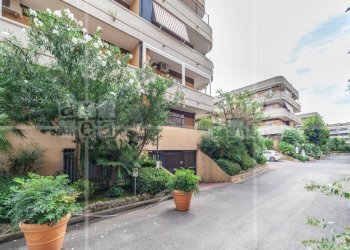 Foto 23 - Three-room apartment Via Carlo Ludovico Bragaglia
 
92, Roma - photo 23