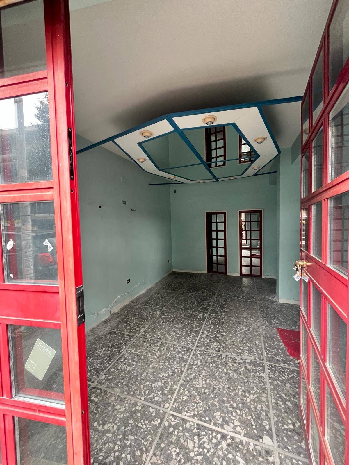 Foto 3 - Commercial Premises Via Ambrogio Traversari
 
66A, Roma - photo 3