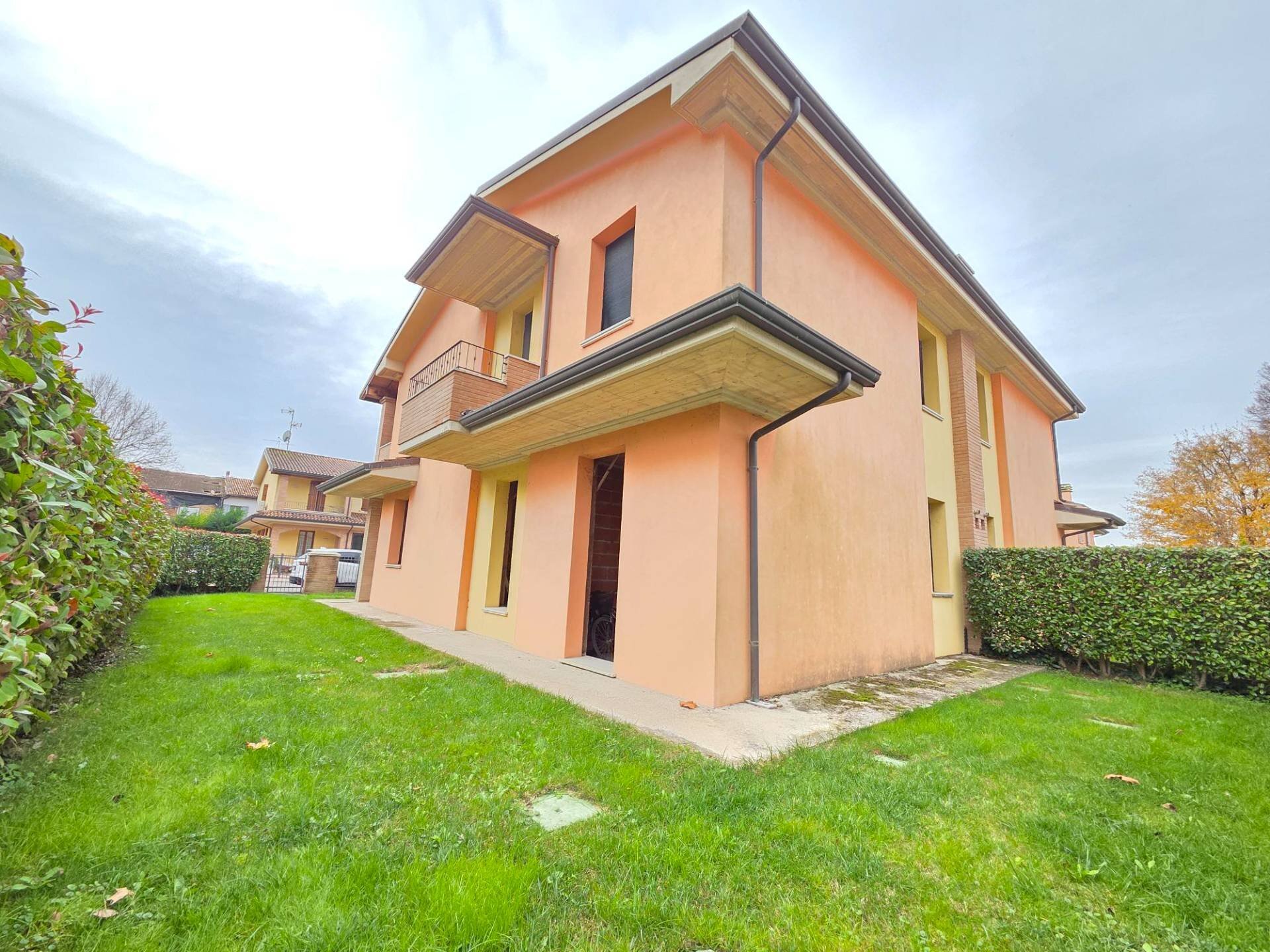 Foto 1 - Casa semi indipendente San Possidonio - foto 1