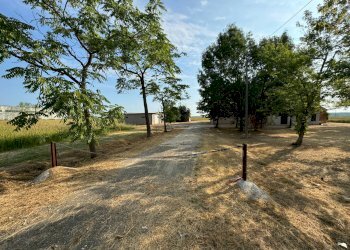 Foto 1 - Independent house Mirandola - photo 1