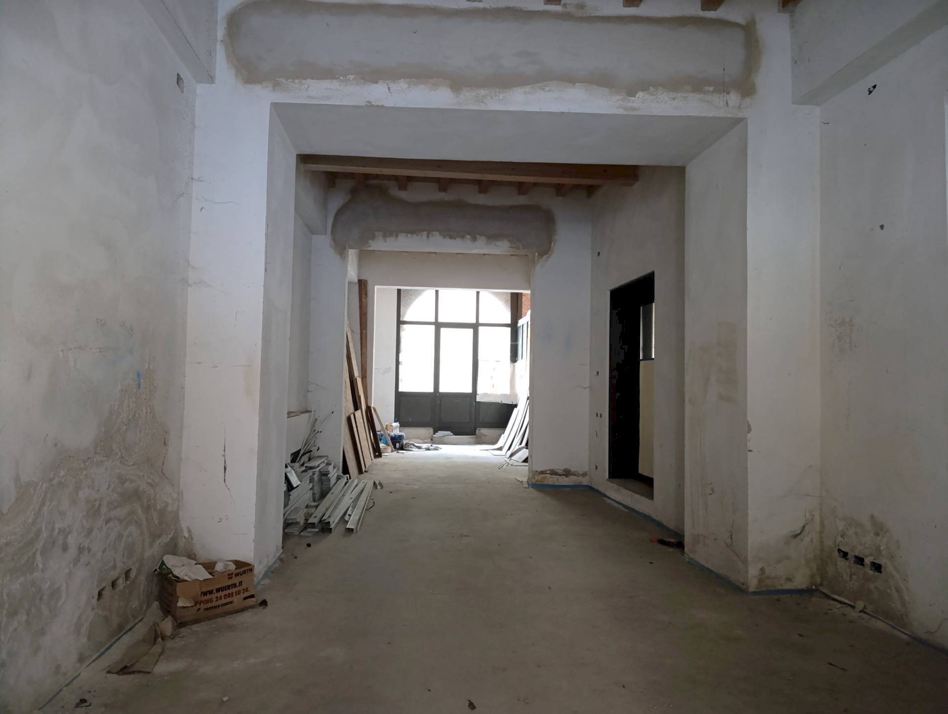 Foto 3 - Negozio Mirandola - foto 3