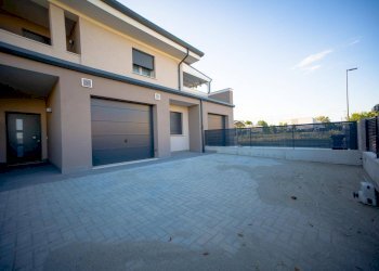 Foto 20 - Four-room apartment San Felice sul Panaro - photo 20