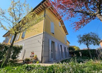 Foto 2 - Semi-detached house Medolla - photo 2